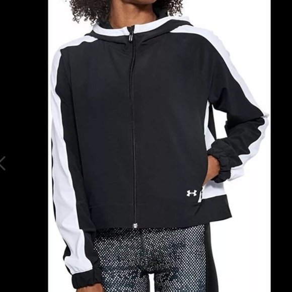 Under Armour Jackets & Blazers - UNDER Armour Heat Gear Jacket